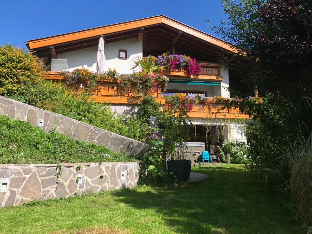 Apartment Villa Sonnegg Fulpmes Exterior photo